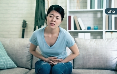 下腹劇痛、點狀出血⋯「子宮外孕」當心3症狀!醫:破裂恐大出血