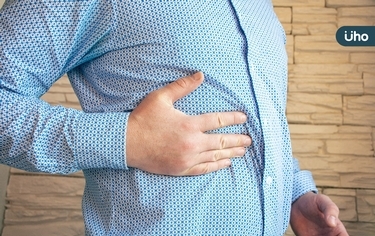 B肝男多年檢查卻驚見第2期肝癌!醫點破「少做這項」早期難察覺