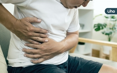 B肝10多年未追蹤竟成晚期肝癌!醫靠「這招」幫他消滅癌細胞等換肝