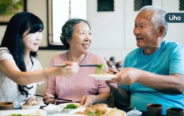 中秋飲食藏高鈉高鉀「傷腎」陷阱!營養師教「5大原則」放心吃
