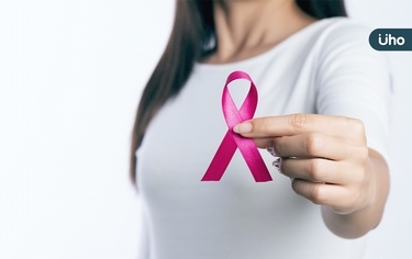 女性癌症殺手第一位乳癌!醫籲:只有「這方法」才能提早發現病兆