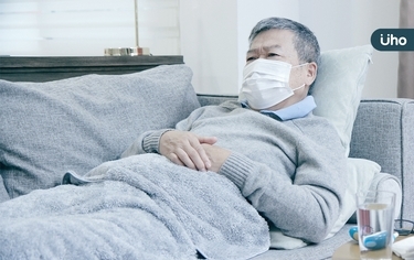 癌疲憊是什麼?走路沒力、睡也累⋯醫揭秘「先吃對3關鍵」才能改善