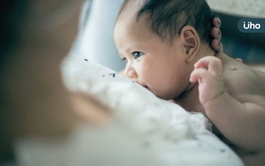 哺乳媽媽「產後瘦身＋泌乳秘訣」專家教妳簡單「4招」這樣吃才對