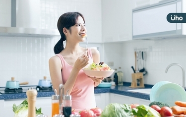 心情不好吃什麼?營養師推薦「15種快樂食物」靠吃就能成功紓壓