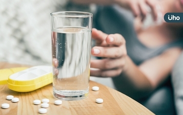 吃了日本買回的止痛藥,竟導致洗腎?藥師揭真相「這類人」要小心