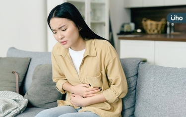 天冷喝熱湯暖身，竟胃痛不舒服？中醫警告「3原因」造成胃食道逆流