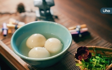 冬至吃湯圓當心胃脹氣、胃食道逆流!跟著醫師做「1招」快速舒緩