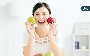 排便不順不只吃香蕉、蘋果！建議「1水果」吃半顆就能加速腸胃消化