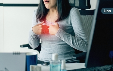 反覆胃食道逆流?小心「巴瑞特氏食道」報到!醫警1部位凸起要小心