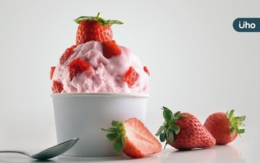 草莓冰炫風好夯！營養師揭「熱量排行」這款冰品熱量＝1杯全糖飲料