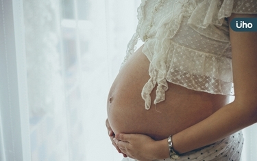 懷孕別拖到40歲!醫揭人工受孕「剩3成機會」試管花費恐燒破百萬