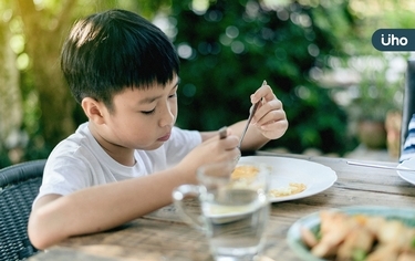 他「3個月內爆瘦4公斤」沒厭食竟是患這病!醫處方「增胖」不藥而癒