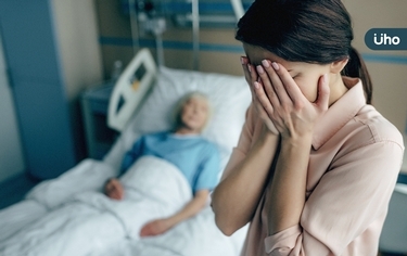 「根本沒想過會照顧這麼久⋯」別讓壓力擊潰你!給照顧者的7個必知