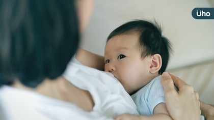 新手媽媽「你累了嗎?」 雙和醫院攜手美德耐研發「安育哺乳枕」