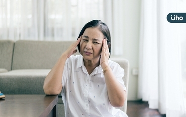 尿量減少、倦怠頭暈⋯當心「急性腎損傷」7尿毒症狀:腎功能已壞掉