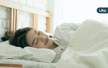 睡眠不足讓人變得更自私、暴躁?心理師教「1招」先找到睡不著原因