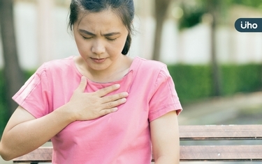 夏天水喝太少、狂流汗恐「心肌梗塞」！中醫建議「3招」守護心臟