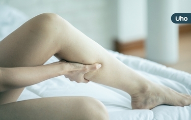 下肢水腫,是甲狀腺亢進還是腎臟出問題?醫揭「1關鍵」教你判斷