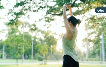 想健康又懶得運動怎麼辦？日本名醫教「1招」：先從練習走路開始