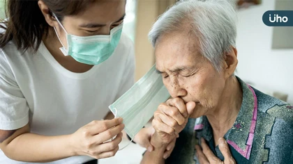 天轉涼兒童門診病患增2成,黃立民教授籲:年長與共病的重症者恐增,秋冬3疫苗必打