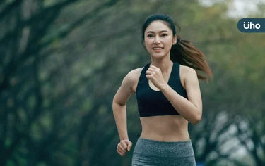 高效燃脂練心肺!醫教「超慢跑」正確姿勢+拉筋4招:比一般慢跑更省力
