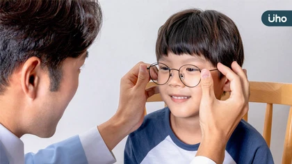 學童近視矯正新科技  周邊離焦眼鏡再升級變色片
