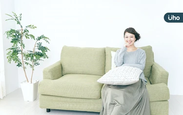 沙發挑選別只看布料！「4招」教你挑對沙發：高度、軟硬度一文搞懂