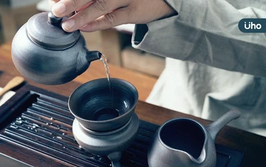 不同時間喝茶，就該選對茶葉！茶專家教看「1關鍵」防失眠、心悸