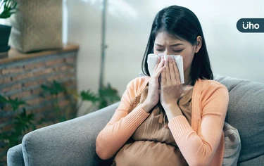 吃完「感冒藥」症狀沒好轉?中醫教「1招」判斷:看喉嚨就知道