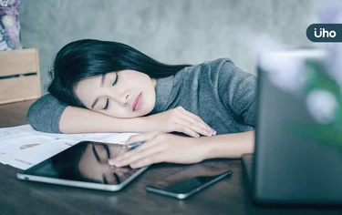 不午睡居然有「生命危險」？研究證明「吃飽睡午覺」有助提高記憶力
