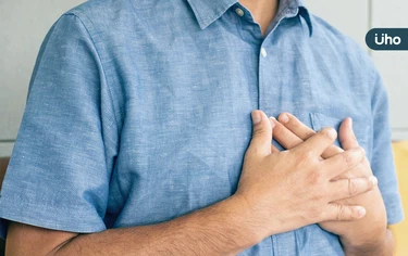 「多喝水」就能守護心臟健康？研究揭「心跳快會早死」4招降心率