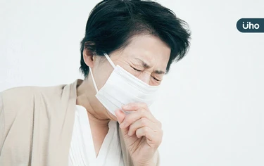 氣喘、咳嗽誤以為是感冒症狀？婦呼吸困難就醫才知「隱球菌」侵犯