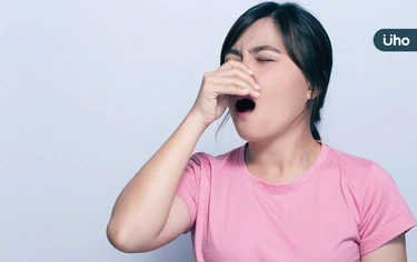 火氣大「嘴破、便祕、長痘」都來!中醫教你「對應5器官」調身體