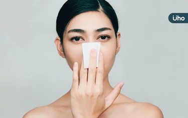 黑頭粉刺會自己消失嗎?黑頭粉刺要擠嗎?教你「5步驟」正確去粉刺