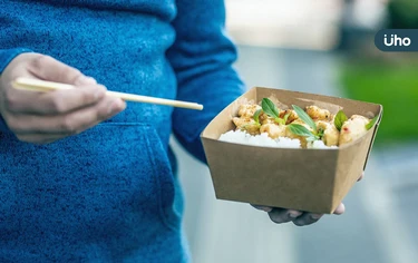 有慢性腎臟病,如何當聰明外食族?必看「4大飲食原則」控制蛋白質