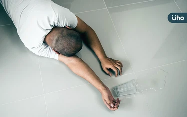 半夜起床就暈倒,竟因心跳暫停!醫曝「房室傳導阻滯」好發50歲以上