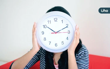 大失眠!生理時鐘「誤點」怎辦?睡眠專家教「校正6招」先確認睡眠量