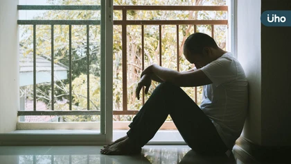 「重複經顱磁刺激術」是什麼?為何能治療身心症?醫:腦波分析+AI判讀能協助治療頑固型憂鬱症