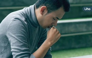 眼乾口乾又好喘⋯中年男竟爆瘦如85歲!醫揭「這病」常誤認疲勞而輕忽