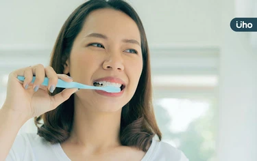 睡前不刷牙,竟增3倍心臟病風險!哈佛研究:每天刷牙可以挽救你生命