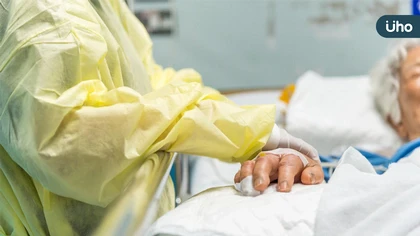 COVID-19降溫?感染科醫憂民眾過於樂觀:每週仍有幾十名死亡案例,年長者進出醫院沒停過