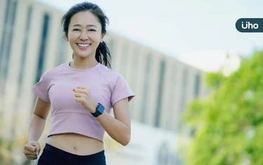 運動比不運動更消疲勞!簡單「低強度運動」秒提神:慢跑、游泳都行