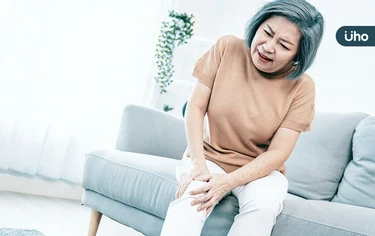 350萬台人膝關節已退化!骨科名醫呂紹睿:屈膝千萬別超過「這角度」