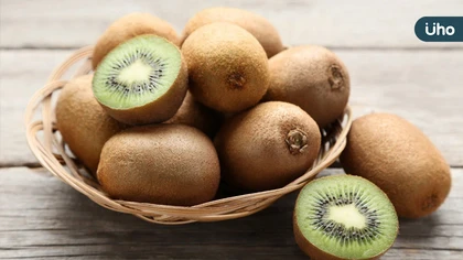 冬令進補吃對了嗎?中醫提醒:吃完羊肉爐、薑母鴨口乾舌燥恐太上火,「這種水果」搭鍋物最適合