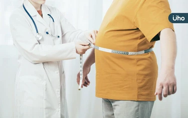 減肥打瘦瘦針沒用，該動減重手術嗎？醫揭「3大迷思」這樣做免切胃