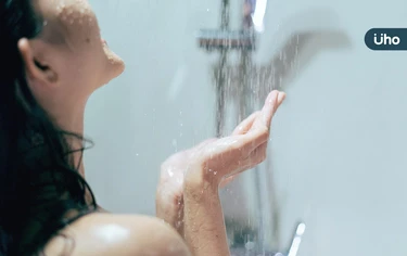 女生「邊洗澡邊小便」恐致泌尿道感染?專家揭密:放鬆肌肉有益健康