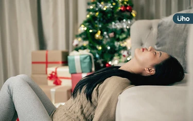 叮叮噹鈴聲多響亮！研究揭「聖誕歌曲」影響身心健康：做1事減壓