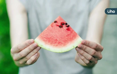 想減肥就要吃對水果！6種「減肥水果」一次看：西瓜、香蕉都上榜