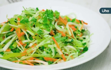 有食譜》驚蟄養生必吃萵筍！3步驟做「涼拌萵筍絲」口感像水果脆又甜