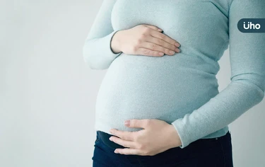 孕婦異常出血1週!醫師揪出罕見「子宮頸外孕」沒及時處理恐休克